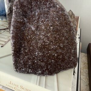 Sparkling Rainbow Amethyst cut Base